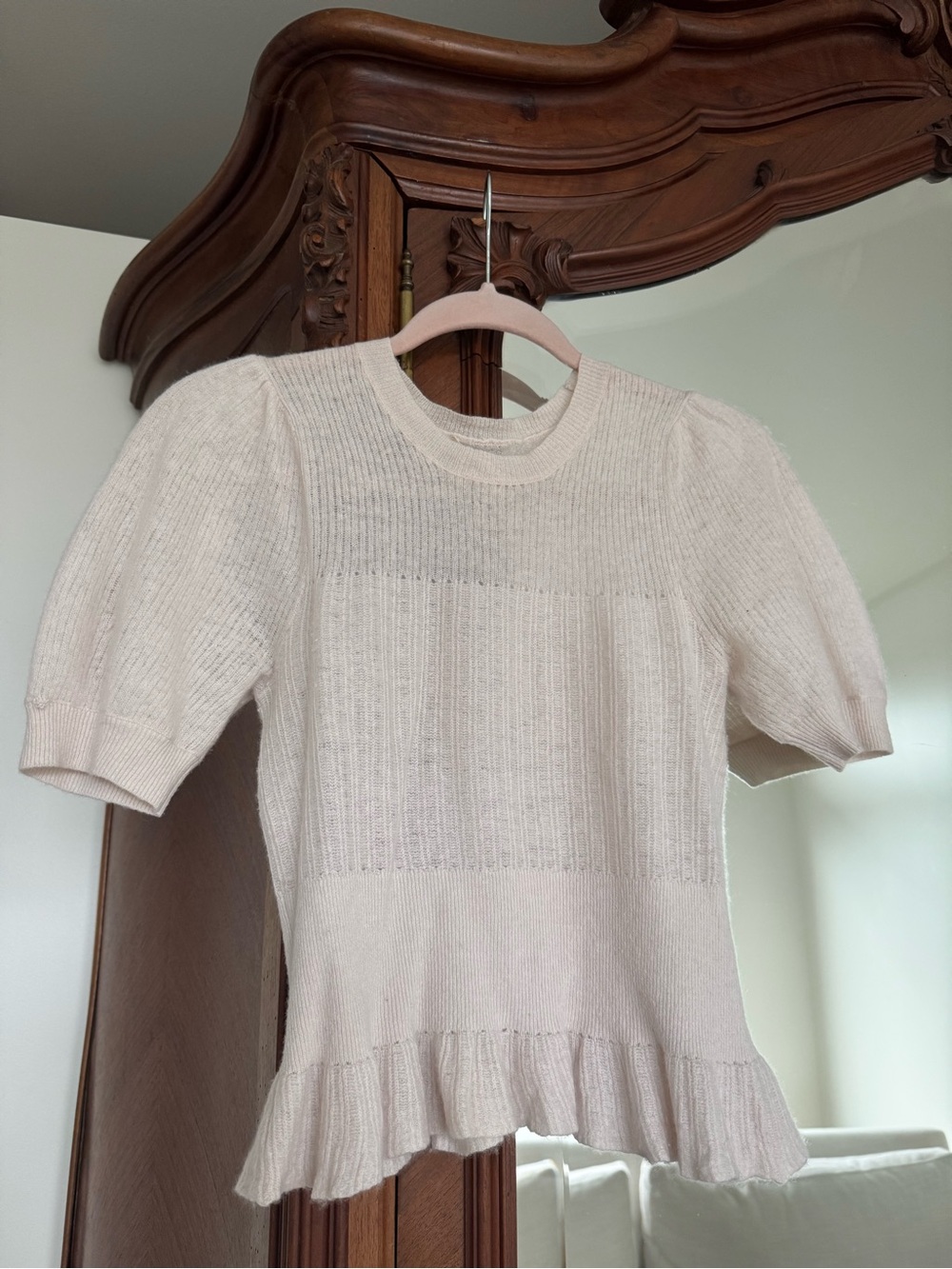 Lula Johnson Cashmere Cream Knit Ruffle Hem Short Sleeve Sweater